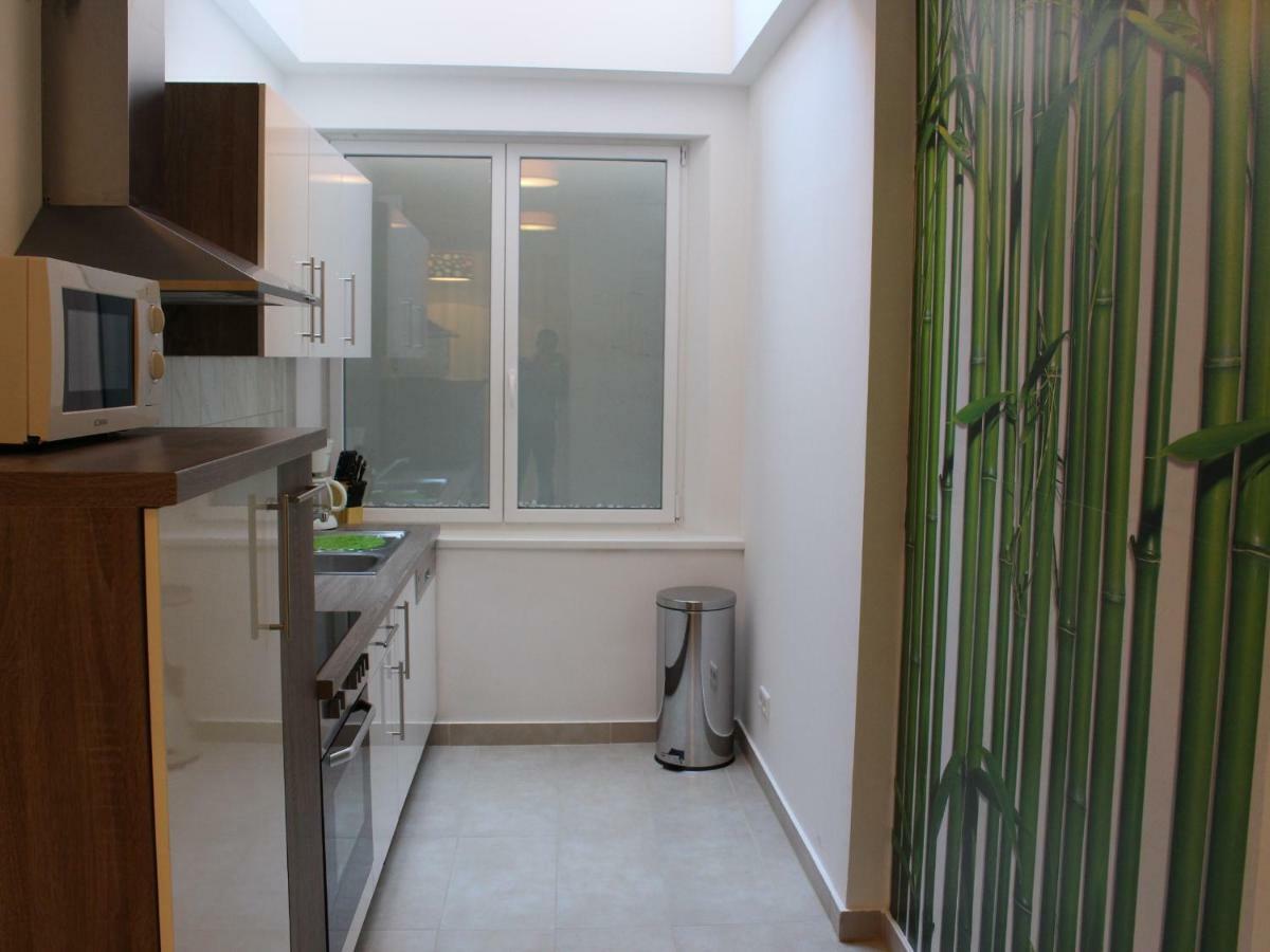 120 Qm. Noblehome Фюрт Экстерьер фото